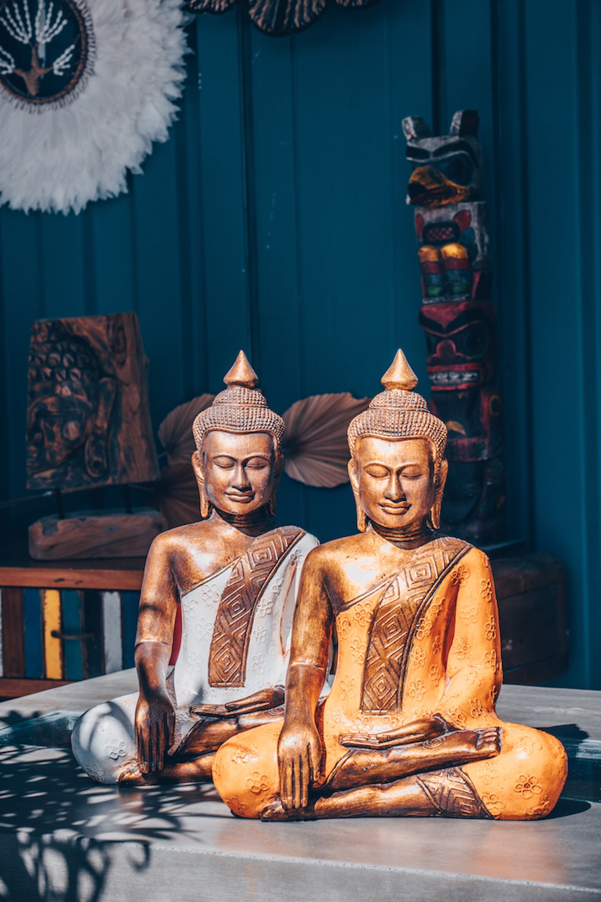 Statuette bouddha assis lotus méditation 20 cm - Gris anthracite