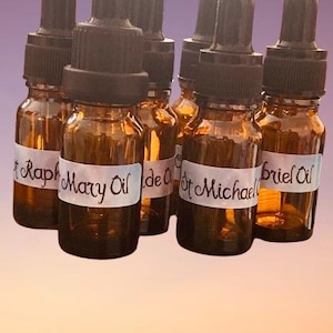 Saint Michael Protection Oil – Archangel Spiritual Anointing Oil for Strength, Courage, and Divine Shielding Rituals. 10ml Dropper Bottle.
