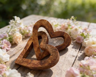 Corazones entrelazados tallados a mano en madera de olivo, regalo para parejas para San Valentín, compromiso, boda, aniversario o regalo para un nuevo hogar, corazones entrelazados,
