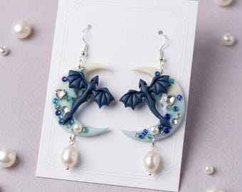 Pendientes de dragón celestial con perlas naturales y piedras preciosas - Joyería de fantasía