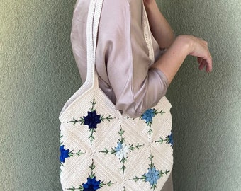 Crochet Flower Bag, Handmade Daisy Purse, Summer Style Crochet Tote, Vintage Granny Square Bag, Boho Festival Shoulder Bag