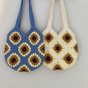 Crochet Sunflower Bag, Sunflower Tote, Granny Square Bag, Crochet Bag, Sunflower Purse, Handmade Tote, Crochet Tote Bag, Bohemian Style Bag