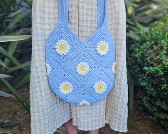 Crochet Daisy Bag, Granny Square Bag, Blue Tote Bag, Flower Tote Purse, Crochet Purse, Retro Shoulder Bag, Vintage Style,Hobo Bag,