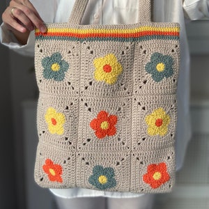 Crochet Daisy Bag, Handmade Granny Square Purse, Boho Floral Tote, Retro Crochet Shoulder Bag, Vintage Summer Festival Accessory