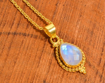 Moonstone Necklace,sterling silver  Moonstone Necklace, AAA+ Rainbow Necklace, Gemstone Necklace ,,GIFT for Her