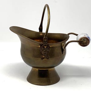 Vintage Brass Minature Coal Hod With Wooden Handle l Coal Scuttle