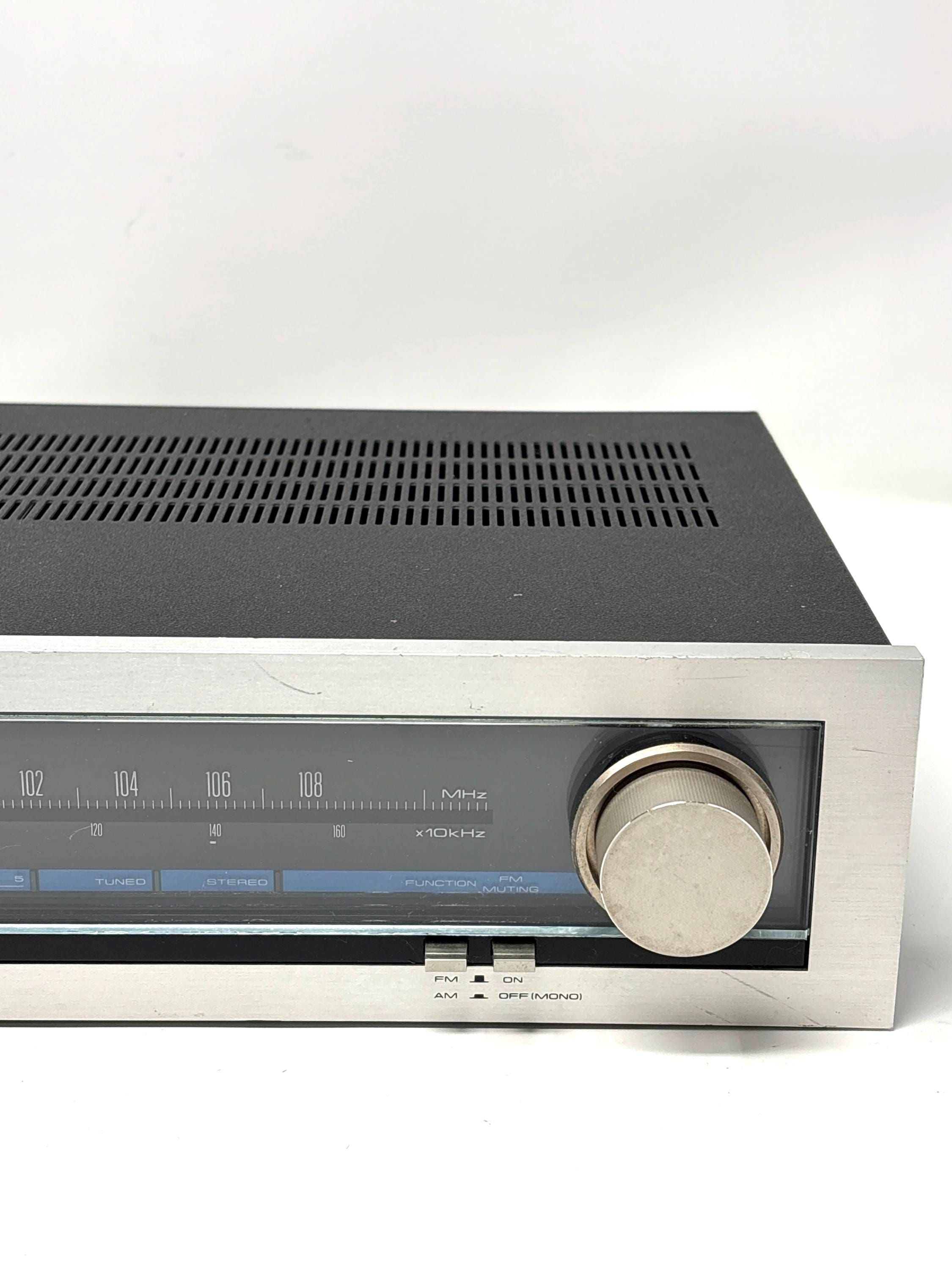 Vintage Pioneer TX-520 AM/FM Stereo Tuner Japan Works Mono Stereo