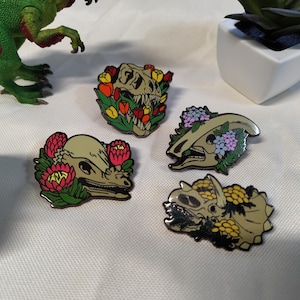 Memento Mori - Dinosaur Skull Enamel Pin, Dinosaur Lapel Pin, Paleontology Gift