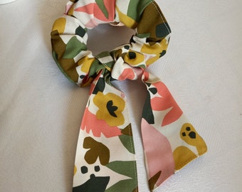 Floral scarf in viscose, Chouchou scarf.