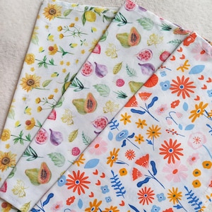Organic cotton handkerchiefs 26.5 X 26.5 cm, GOTS 100, Oeko-Tex 100, fabric handkerchiefs, women&#39;s handkerchiefs, floral handkerchiefs.