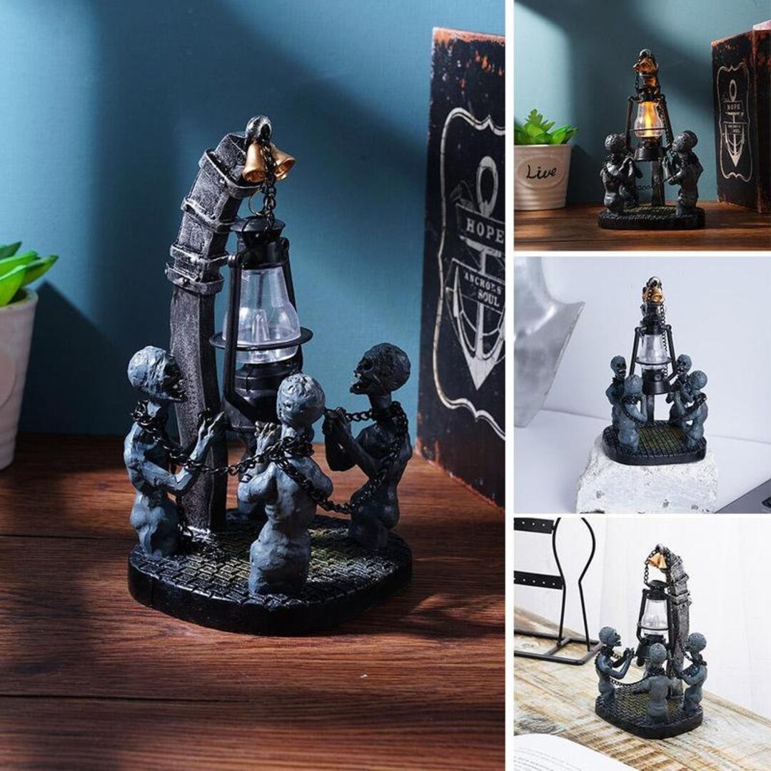 Creative Bloodborne Lamp Fourskull Statue Novelty Horror Halloween New
