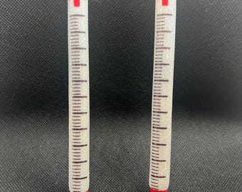 Nurse Glitter Pen – Handmade Syringe Pen with Red Cross | Medical Epoxy Pen | Nurse Appreciation Gift | Healthcare Worker Pen | RN Gift Idea