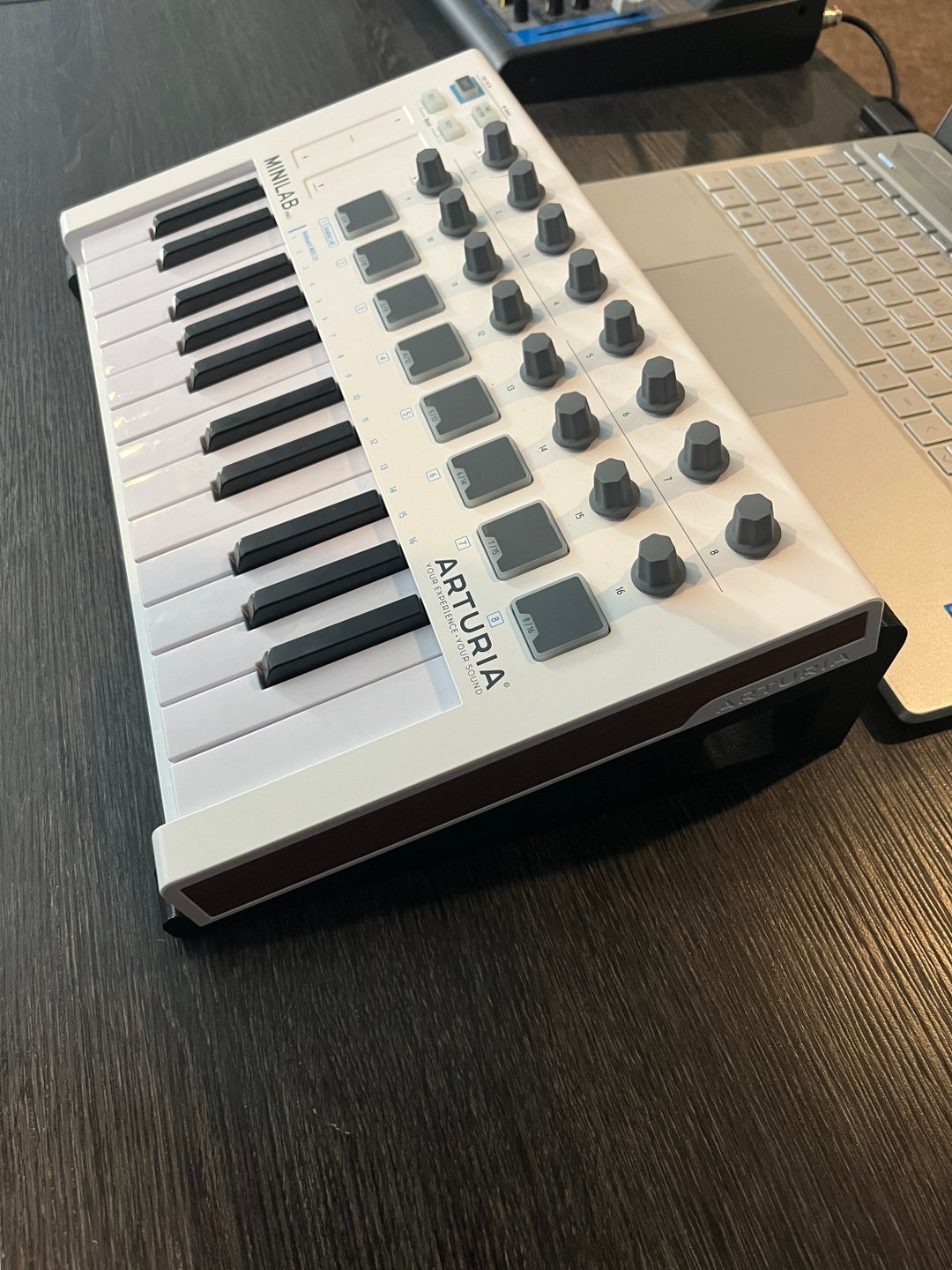 ARTURIA MINILAB MKII Stand 15 Degrees - Etsy
