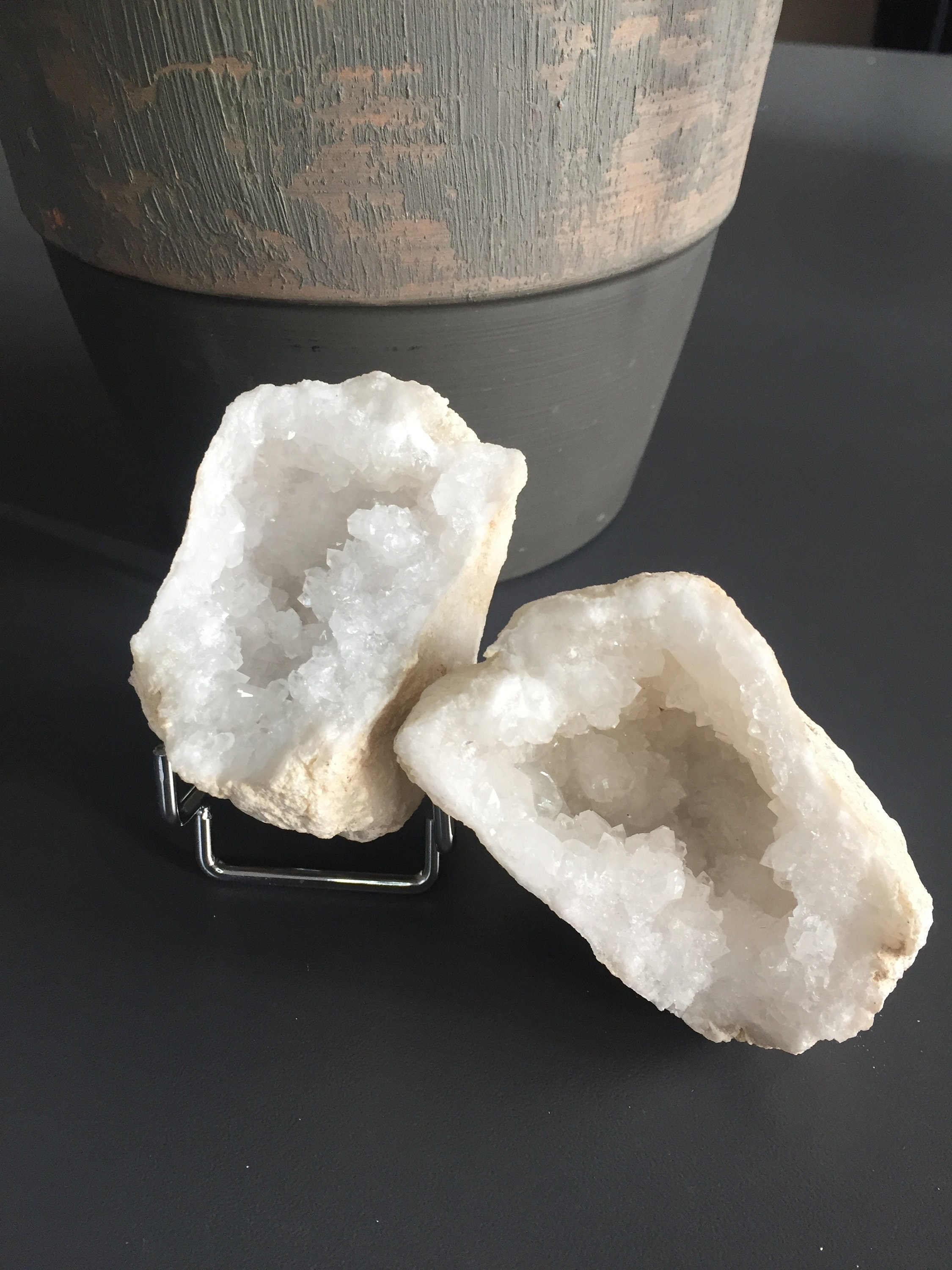 Géode de Quartz 275 G - Cristal Roche Pierre Naturelle