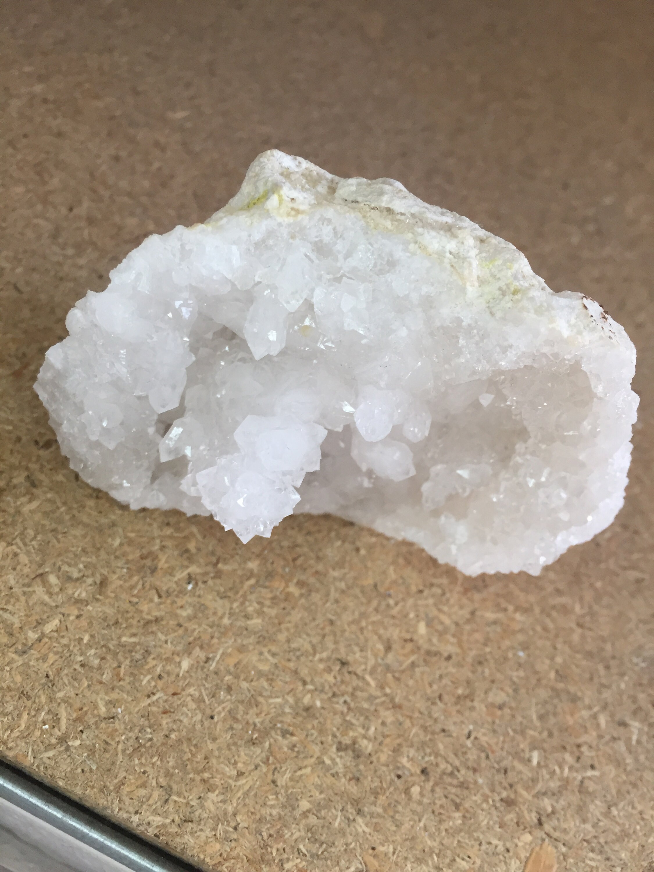 Demi Géode de Quartz 128 G - Cristal Roche Pierre Naturelle