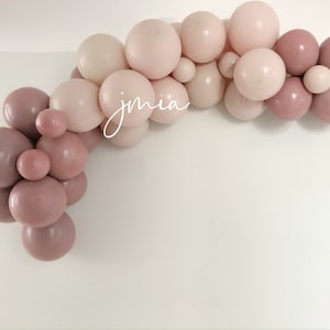 Retro pink balloon garland for wedding, baby shower, bridal shower, old pink balloons, dusty pink decoration