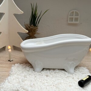 Seifenschale In Badewannenform | Beige Keramik Auf Goldenen Füßen | 14 Cm | Deko Fürs Badezimmer