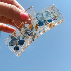 Resin Flower Claw Clip - Etsy display picture 2