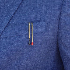 Doppelte Streichholzbrosche - Unisex - Vielseitiges Taschenaccessoire - Geschenke für Ihn - Liz Fox Roseberry - Einzigartige Geschenke - Messing handgefertigt