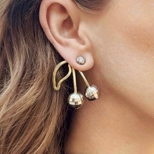 Pendientes Disco Cherry: Joyas navideñas hechas a mano - Liz Fox Roseberry