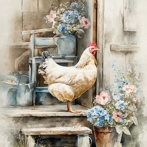 Op de afbeelding: Aquarel schilderij van een witte kip met een rode kam op een houten veranda. Blauwe en roze bloemen in een metalen kan en een terracotta pot voegen kleur toe. Een rustiek kunstwerk met een landelijk thema.