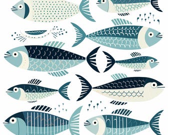 Op de afbeelding: Een speelse illustratie met gestileerde vissen in blauwe en witte tinten. Elke vis heeft unieke patronen, waaronder stippen, schubben en strepen. De vissen zijn gerangschikt op een witte achtergrond, wat een decoratief ontwerp creëert.