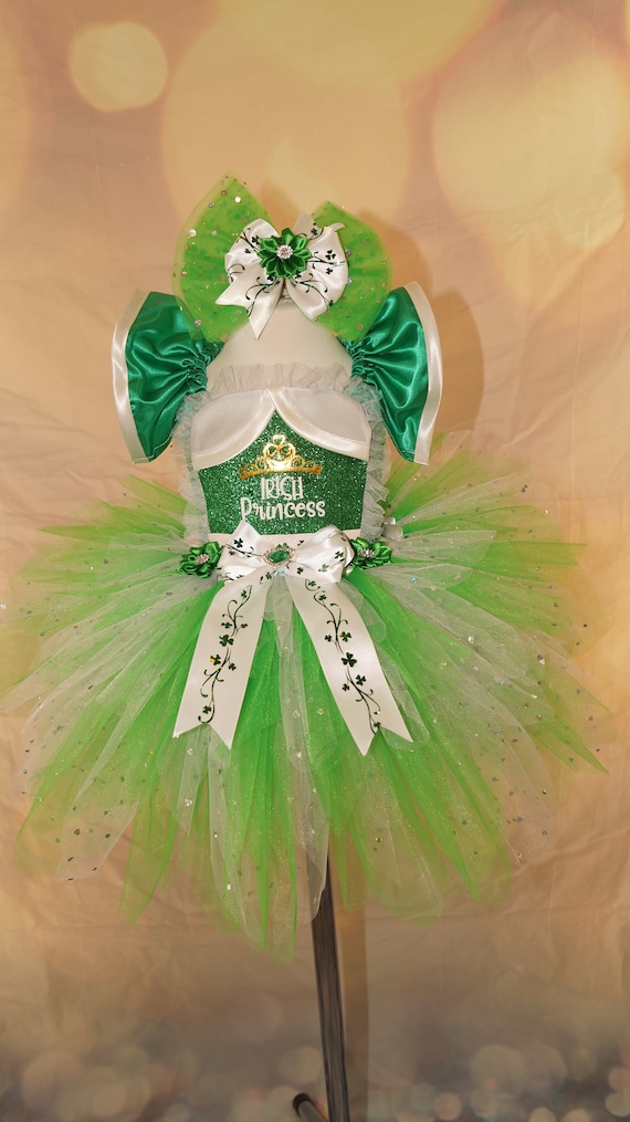 green dress for st patrick's day Sparkly Dark Green Straight Neck Sleeved Prom Dress