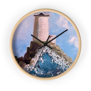 Reloj de pared con faro y paisaje marino / Decoración náutica con olas del océano y la costa