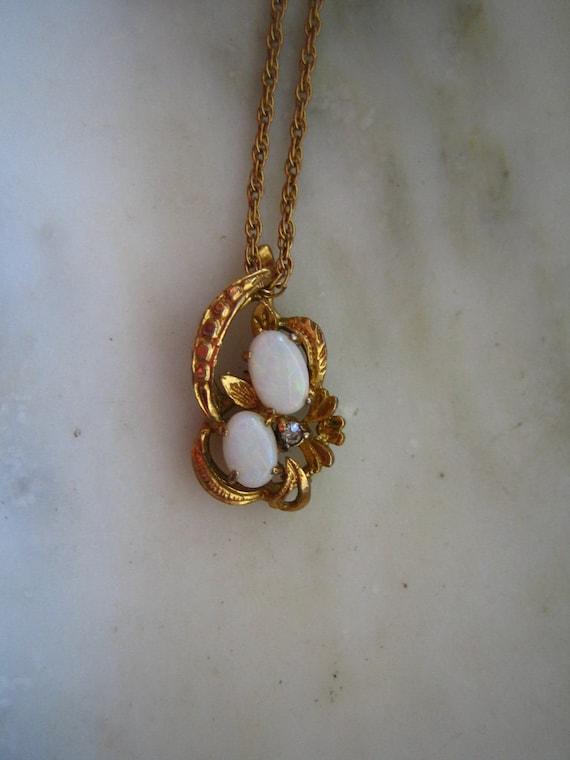 Vintage 14 Kt Gold Filled & Opal Pendant Necklace - image 1