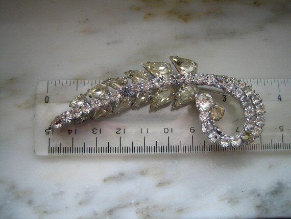 Vintage Silver Tone & Rhinestone Leaf or Feather … - image 3