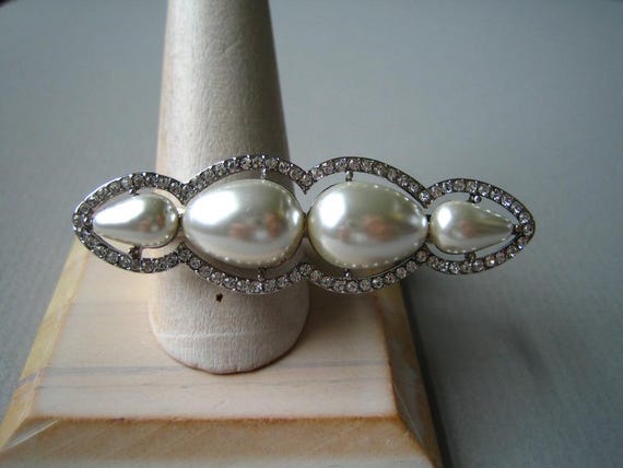Roberto by RFM Silver Tone Imitation PearlL & Cubic Zirconia Two Finger Ring