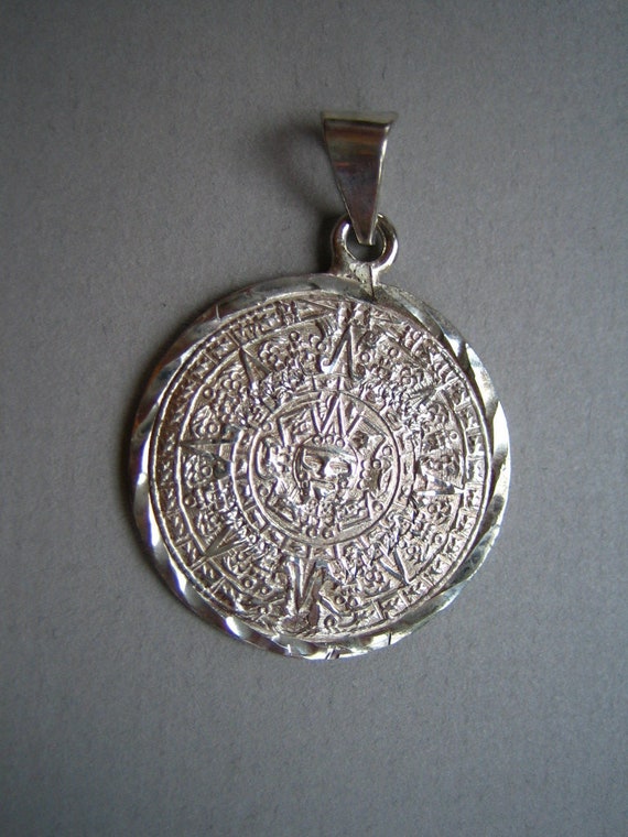 Vintage Sterling Silver Aztec Sunstone Pendant