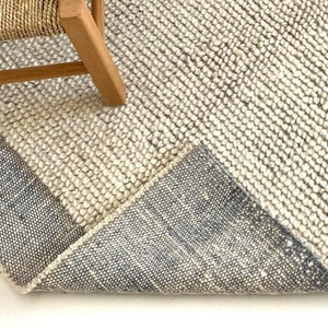 Alfombra de 2x3, color azul y blanco, de 2x3, de lana, de yute, hecha a mano, para dormitorio, baño, estilo bohemio pastel suave.
