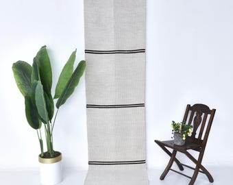 Tapete corredor de juta e cânhamo branco e preto, tapete corredor de juta e cânhamo, juta e cânhamo neutro feito à mão, tapete moderno de meados do século, tapete para corredor, tapete para mesa, presente