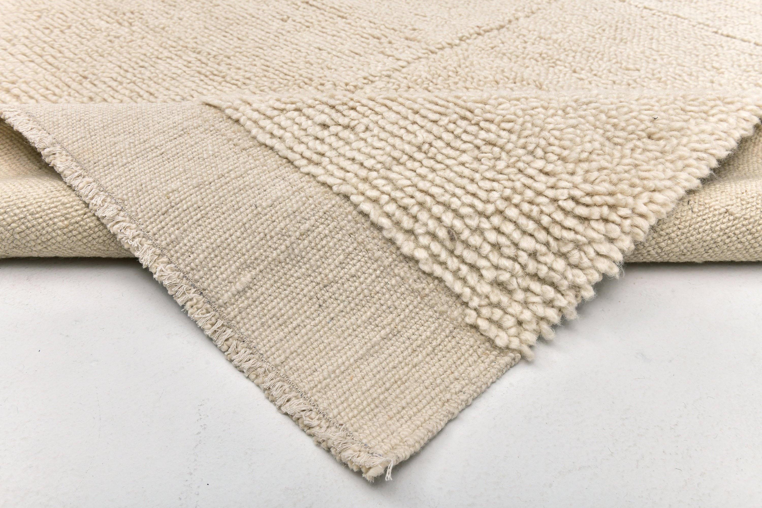 Hand-Woven Chunky Wool and Jute Rug, White & Beige Natural, Modern, Runner, Living, Bedroom Rug