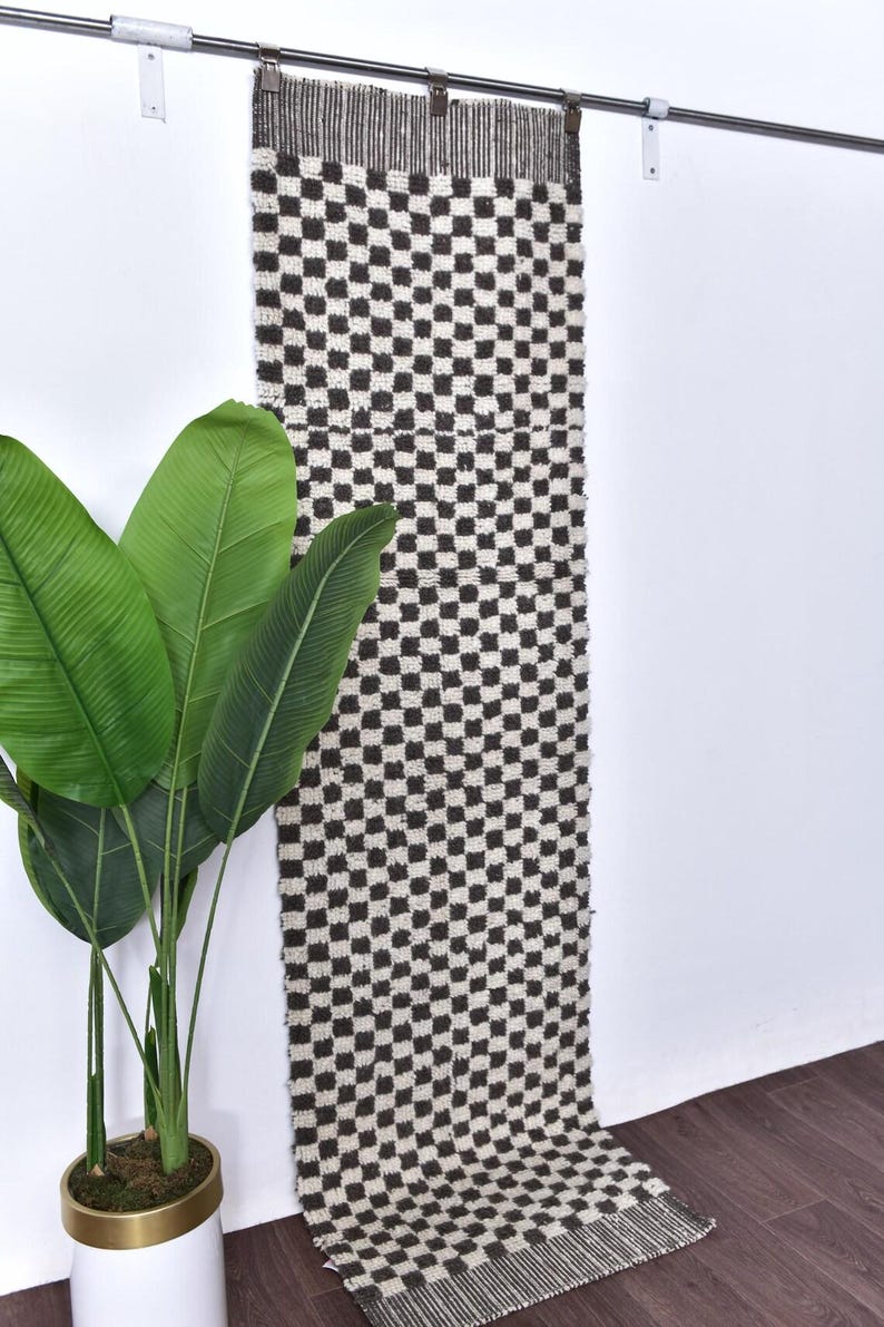 Handwoven Wool Checkered Runner Rug 2.07x6.1 White & Gray - Etsy