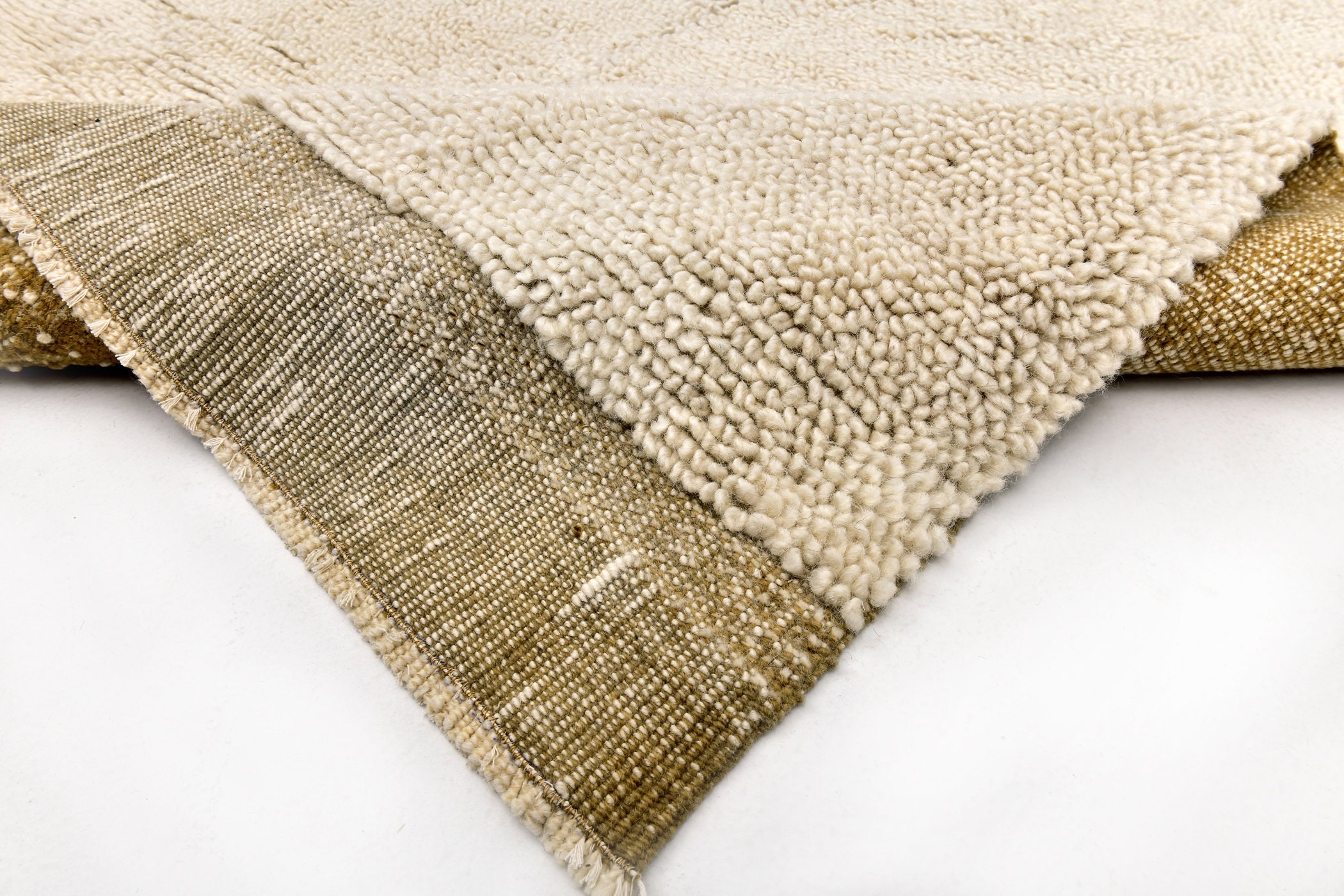 Chic Super Chunky Wool and Jute Rug - Farmhouse Style Indoor Rugs in Various Sizes - Green Beige Carpet - OrganicRug