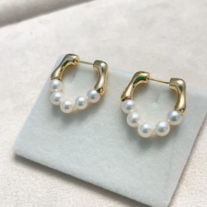 Natural Aurora Freshwater pearl earring5-5.5mm, high luster high quality, natural color, Christmas gift,birthday gift, wedding gift