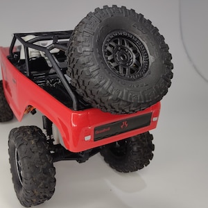 SCX24 Deadbolt Spare Tire Mount