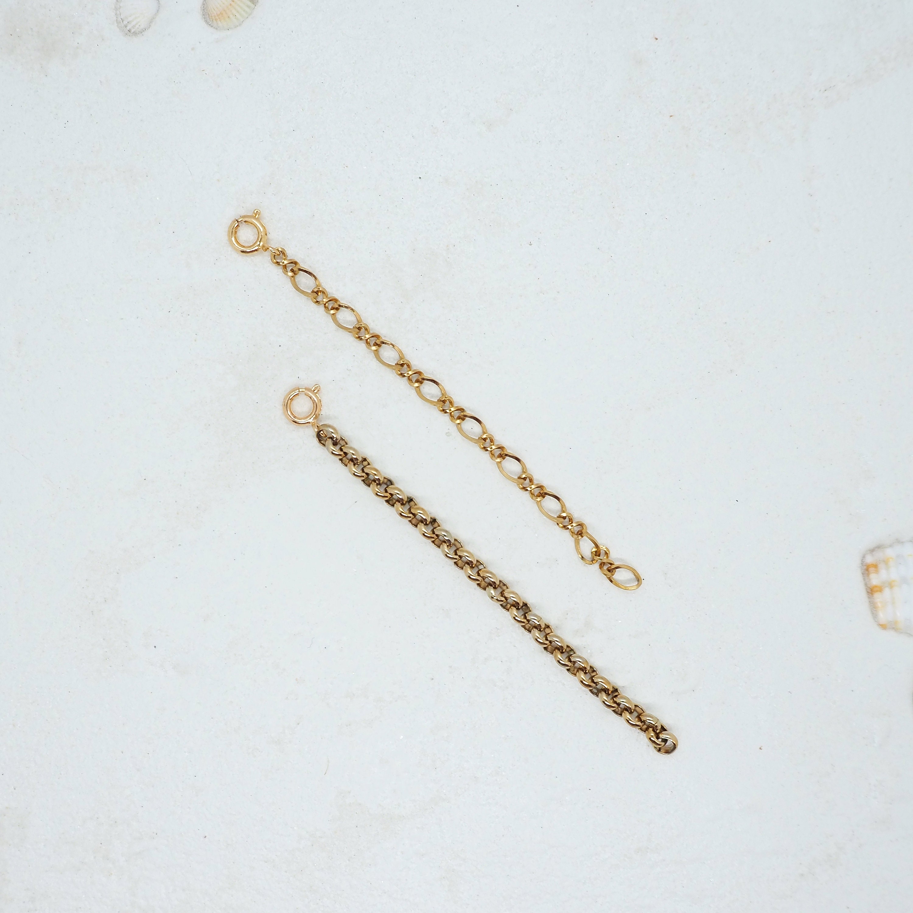 With the extension chain, your necklace will match any outfit. Decide for yourself how long you want to wear your necklace.