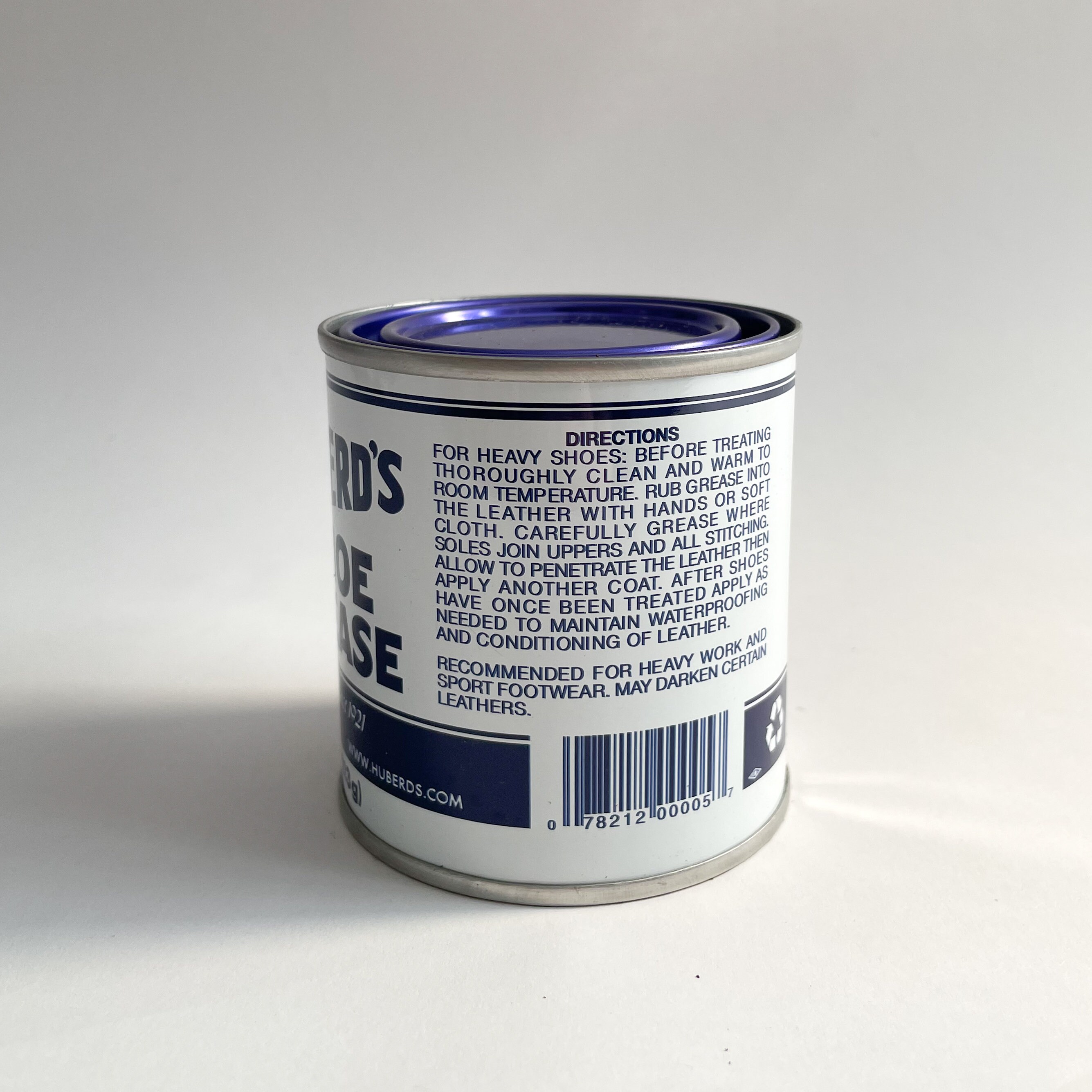 Shoe grease shop