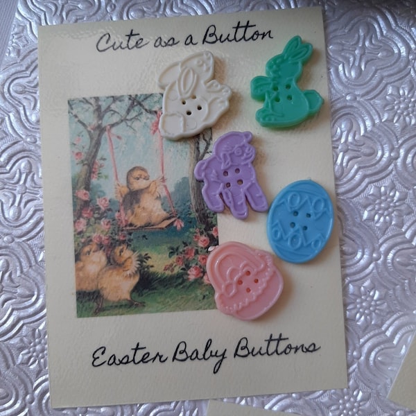 Vintage Easter Holiday Children's Buttons - Craft Buttons - 5 Buttons