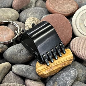 Digger Key Chain Engraved Excavator Bucket Keychain, 4 Color Options-construction ...