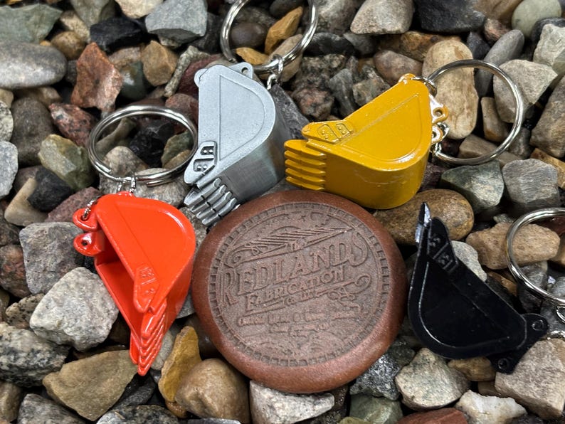 Digger Key Chain Engraved Excavator Bucket Keychain, 4 Color Options-construction ...