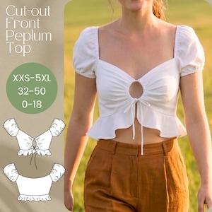 Op de afbeelding: Witte peplum top met uitgesneden voorkant en korte, gepofte mouwen. De top heeft een sleutelgatdetail bij de buste en een striksluiting. De afbeelding bevat ook de tekst "Cut-out Front Peplum Top" en maat informatie.
