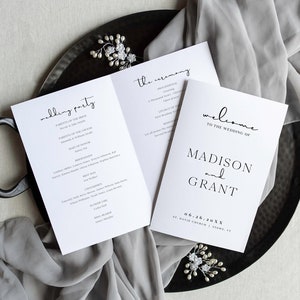 Church Program Wedding, Minimalist Order of Service, Folded Modern Wedding Program Template, Catholic Ceremony, Church Wedding Booklet, M1