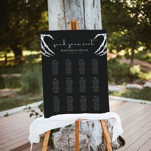 Gothic Wedding Seating Chart Template, Dark Moody Wedding, Halloween Wedding Seating Chart, Gothic Seating Chart, Gothic Wedding Decor, H3