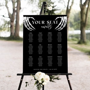 Gothic Wedding Seating Chart Template, Halloween Wedding Seating Chart, Gothic Spooky Seating Chart, Moody Wedding, Gothic Wedding Decor, H7