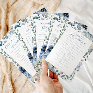 Plantilla de juegos para despedida de soltera, paquete de juegos para despedida de soltera en azul empolvado, juegos imprimibles para despedida de soltera con flores en azul empolvado, B5