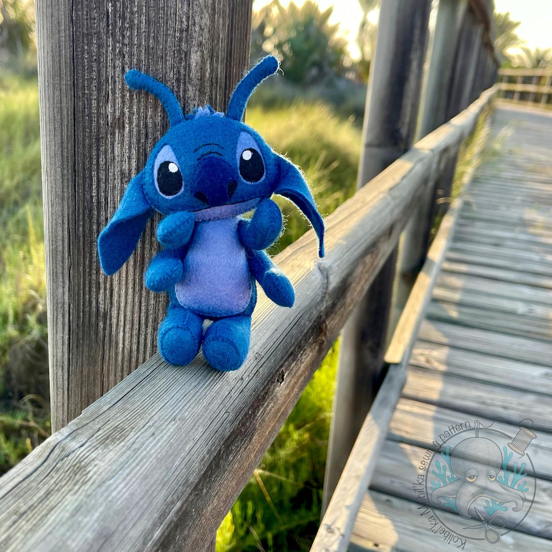 Felt Alien Stitch Sewing Pattern: Stuffed Animal Project (PDF Pattern ...